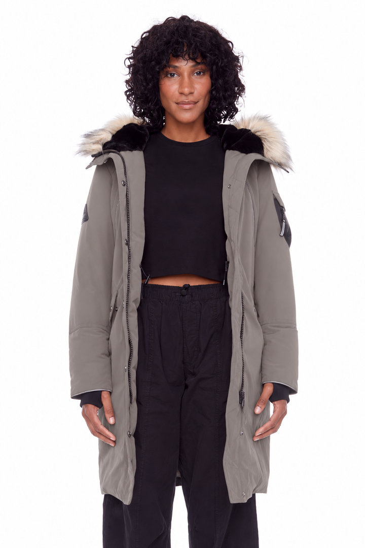 LAURENTIAN | WOMEN&