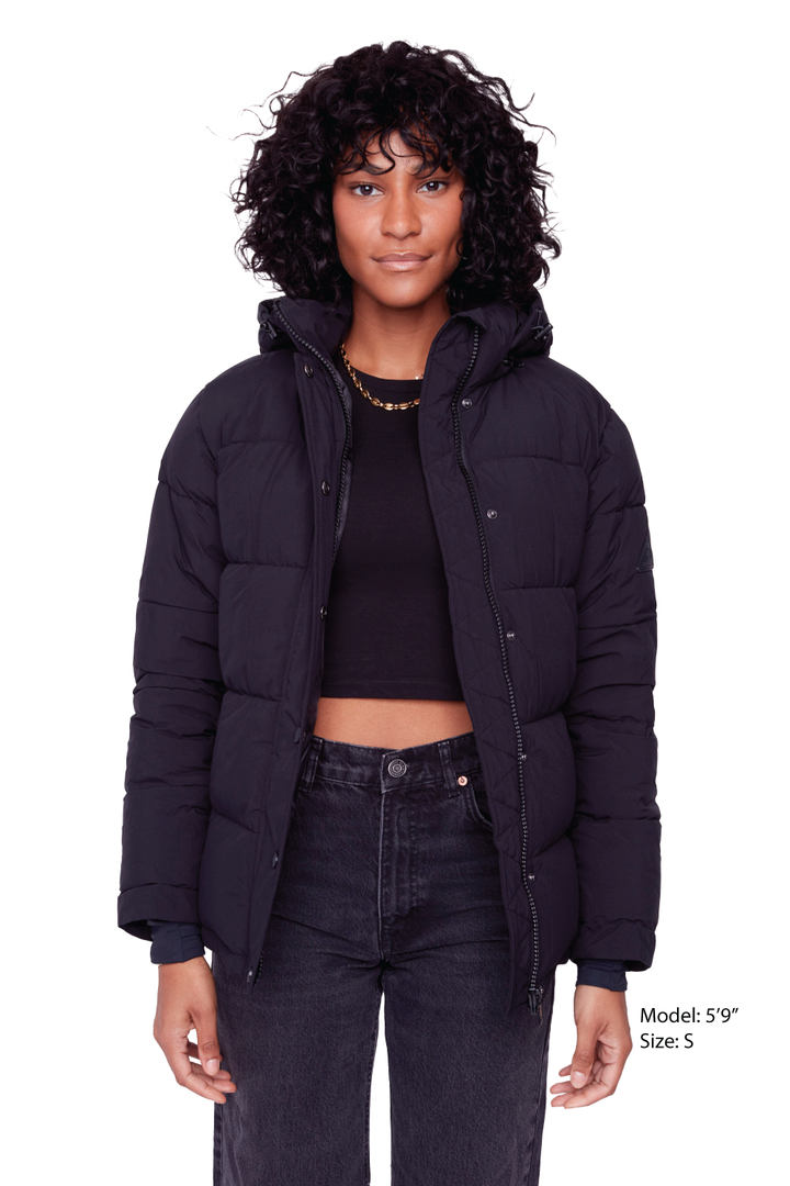 FORILLON | WOMEN'S VEGAN DOWN (RECYCLED) SHORT PUFFER JACKET, BLACK