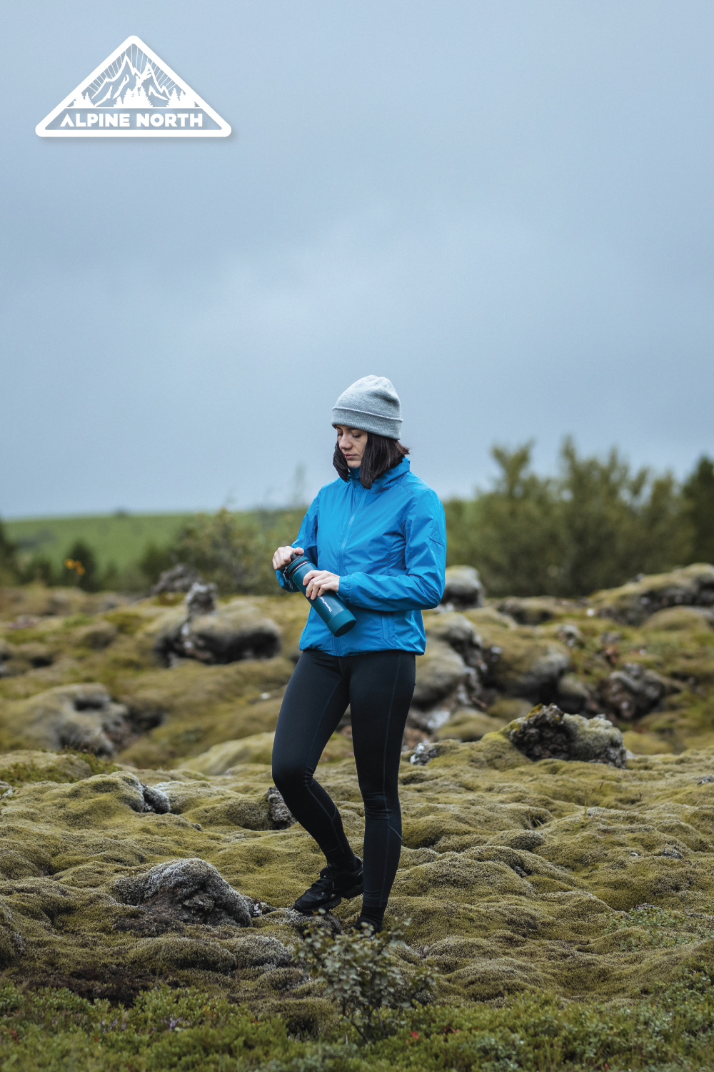 FORILLON | WOMEN'S VEGAN DOWN (RECYCLED) SHORT PUFFER JACKET, MAPLE